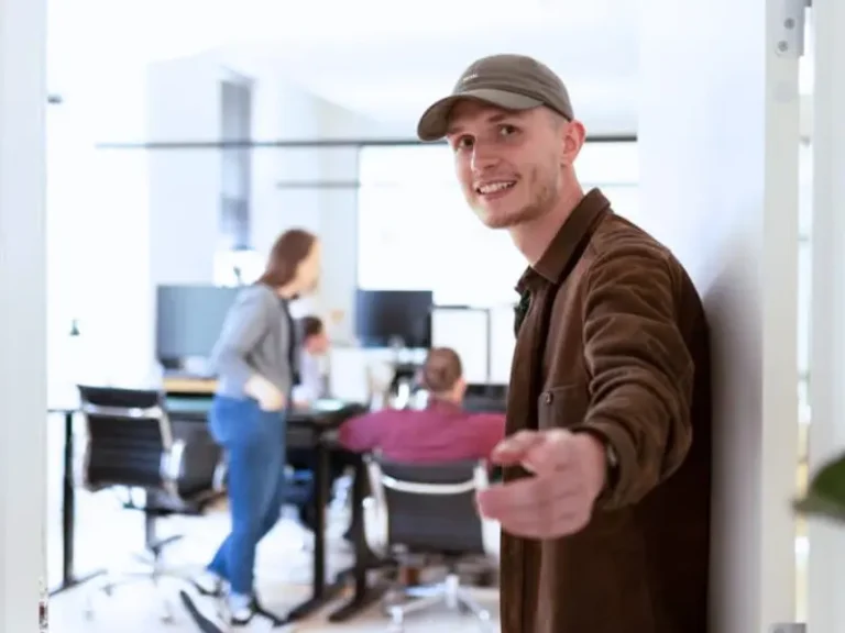 Markus Brunke welcomes you to the Frisbii office in Copenhagen.